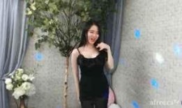 美女抖奶视频,太犯规了！